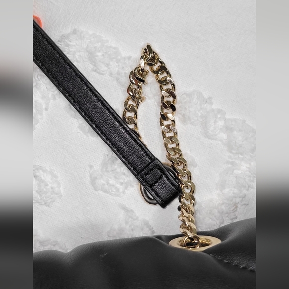 Zara Quilted Puffy Flap Bag with Chain and Leather Shoukder Strap - Picture 5 of 16